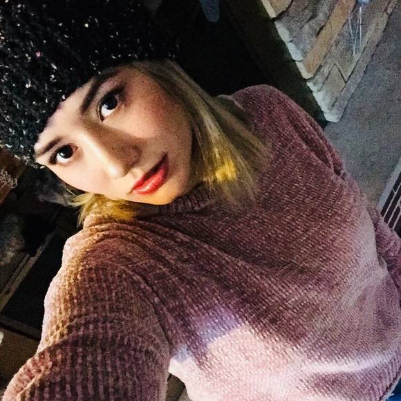 Meet your Posher, Vianca - Picture 1 of 1